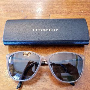 Burberry ladies RX sunglasses & case